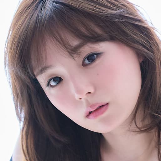 篠崎愛